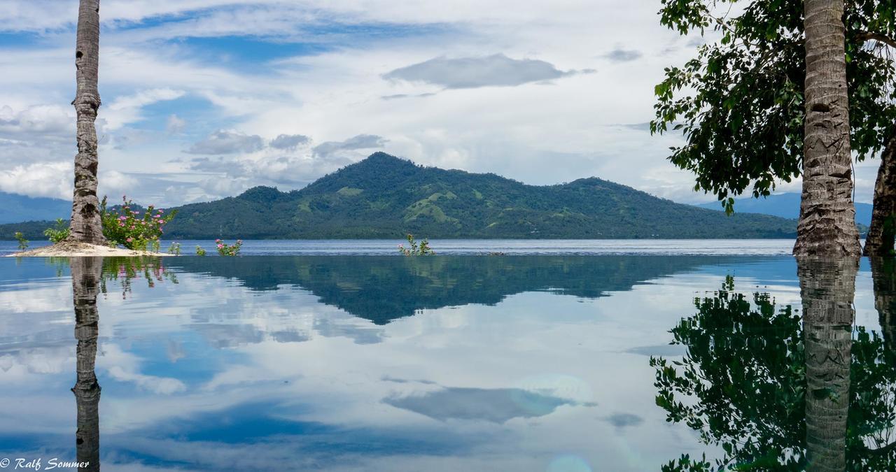 Kuda Laut Boutique Dive Resort Бунакен Екстер'єр фото