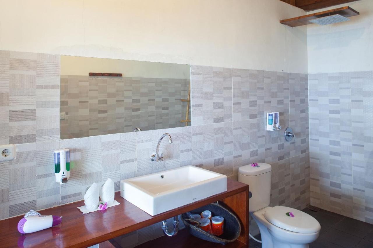 Kuda Laut Boutique Dive Resort Бунакен Екстер'єр фото
